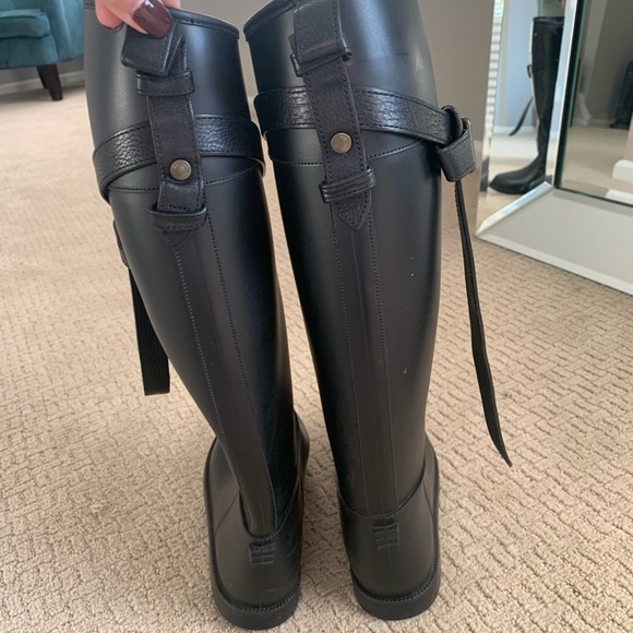 Burberry rain boots with buckle size 39 - Picture 3 of 5